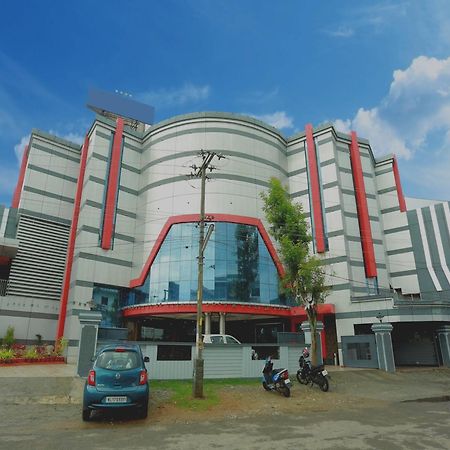 Capital O Kovilakam Residency Thrissur Exterior foto
