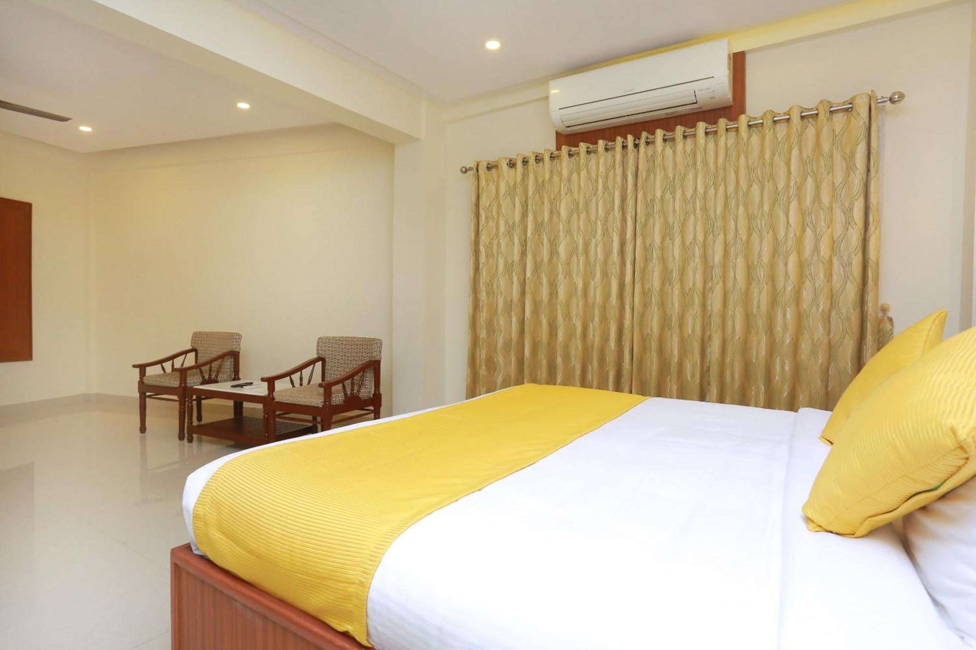 Capital O Kovilakam Residency Thrissur Exterior foto