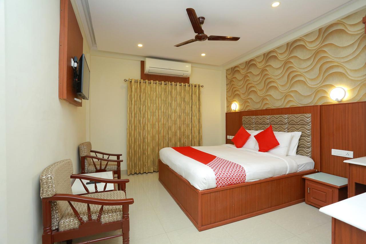 Capital O Kovilakam Residency Thrissur Exterior foto
